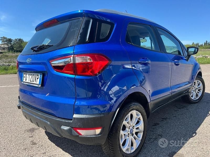 Usata Ford Ecosport Titanium 95 CV (69 kW) 2015 Blu SUV