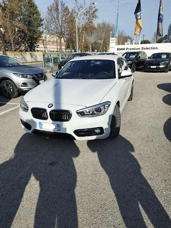 Usata BMW 120 Advantage 190 CV (139 kW) 2019 Utilitaria