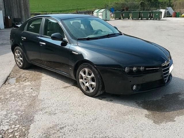 Usata Alfa Romeo 159 Progression 120 CV (88 kW) 2006 Nero Berlina