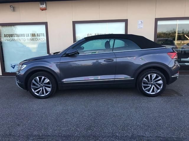 Usata VW T-Roc Cabriolet Style 110 CV (80 kW) 2024 Grigio scuro Cabrio