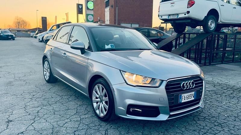 Usata Audi A1 95 CV (69 kW) 2015 Argento Utilitaria