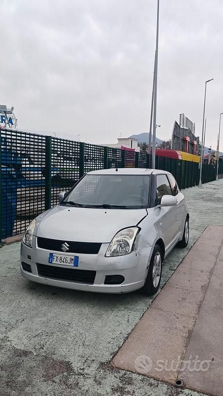 Usata Suzuki Swift 2006 Grigio Utilitaria