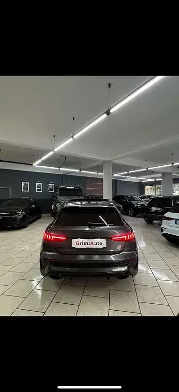 Usata Audi RS3 Ambiente 400 CV (294 kW) 2022 Berlina