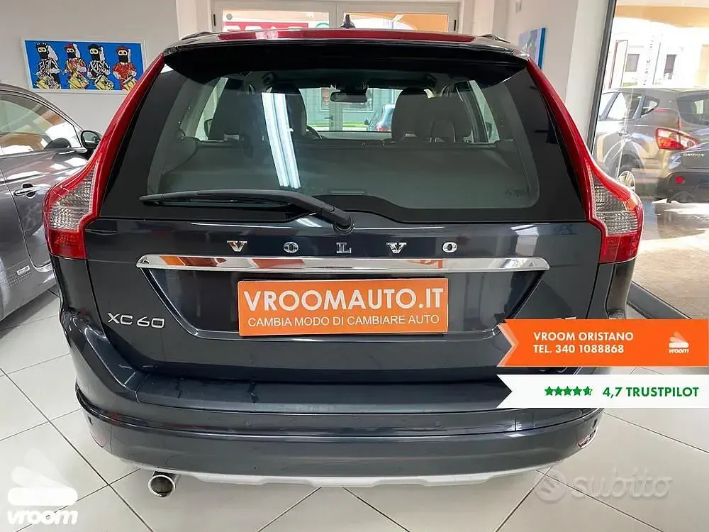 Usado Volvo XC60 Summum 150 HP (110 kW) 2015 SUV