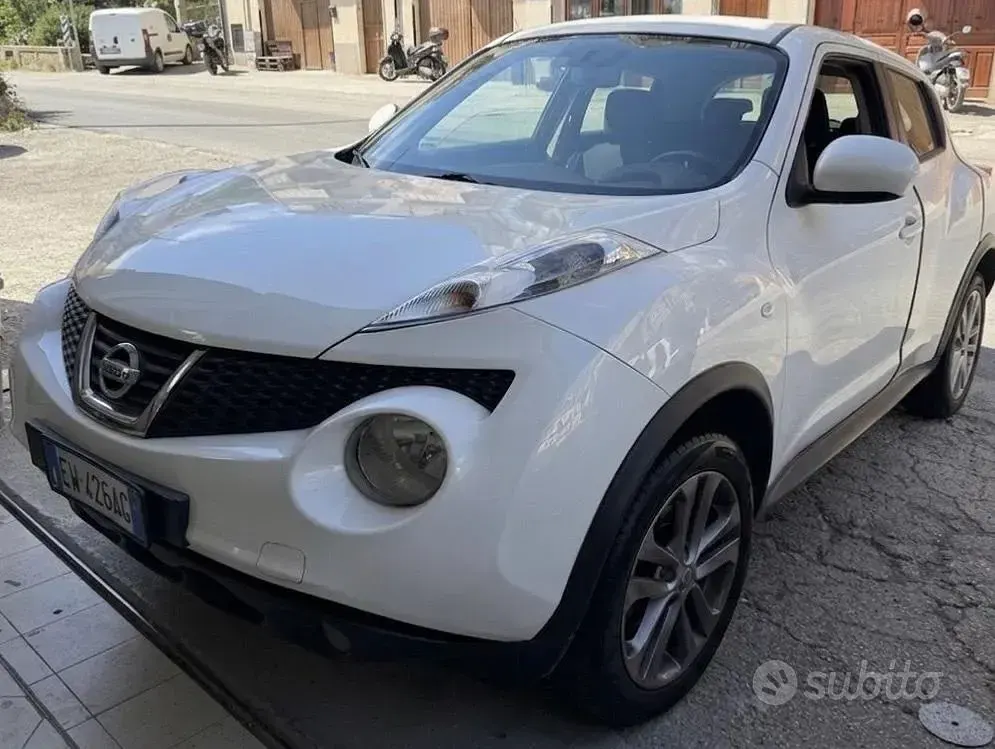 Usata Nissan Juke 110 CV (80 kW) 2014 Bianco SUV