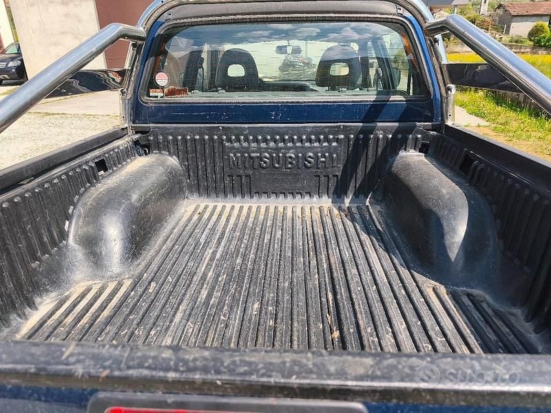 Usata Mitsubishi L200 2001 Pick-up
