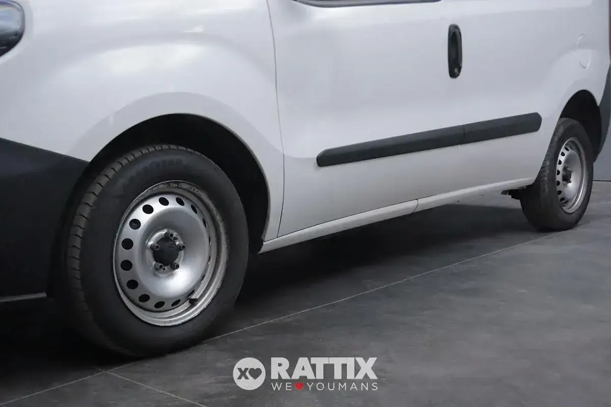 Usata Fiat Doblò Easy 89 CV (65 kW) 2022 Bianco Monovolume