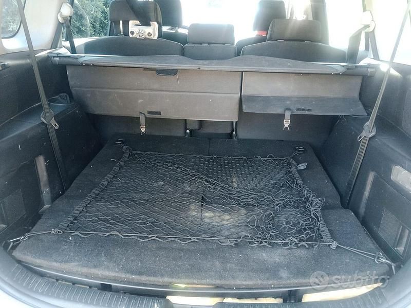 Usata Mazda 5 116 CV (85 kW) 2006 Grigio Monovolume