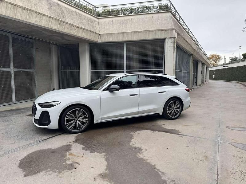 Usata Audi A5 S-Line 204 CV (150 kW) 2025 Nero Station wagon