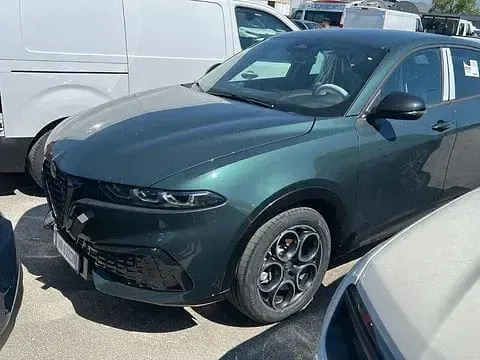Usata Alfa Romeo Tonale Sprint 174 CV (127 kW) 2026 SUV