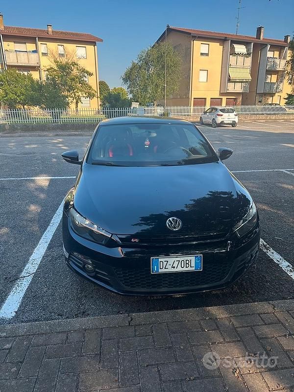 Usata 2009 VW Scirocco Coupé | 5900 € (Ottimo prezzo) - Immagine 1/4