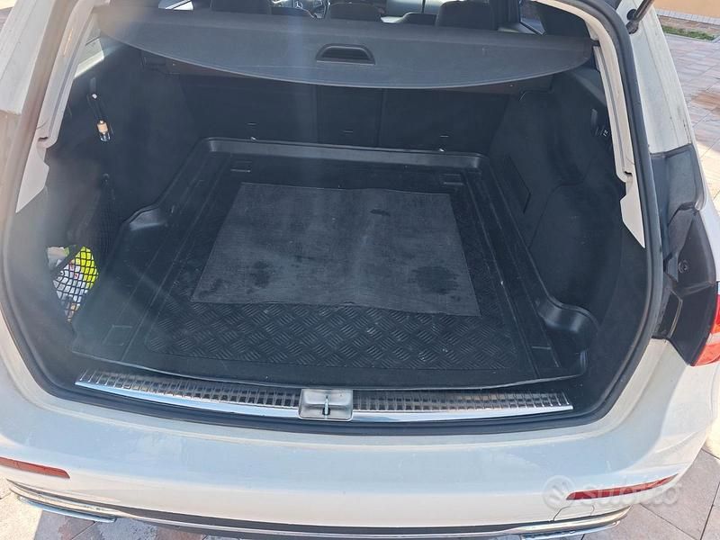 Usata Mercedes E220 194 CV (142 kW) 2017 Bianco Station wagon