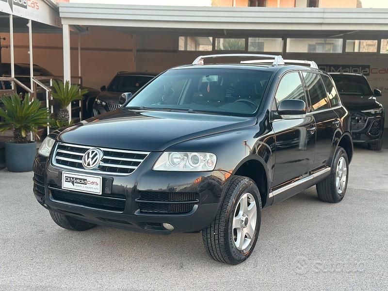 Nero Usata 2005 VW Touareg R SUV | 2990 € (Buon prezzo) - Immagine 1/4