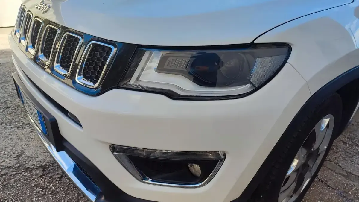 Usata Jeep Compass 120 CV (88 kW) 2020 Nero SUV