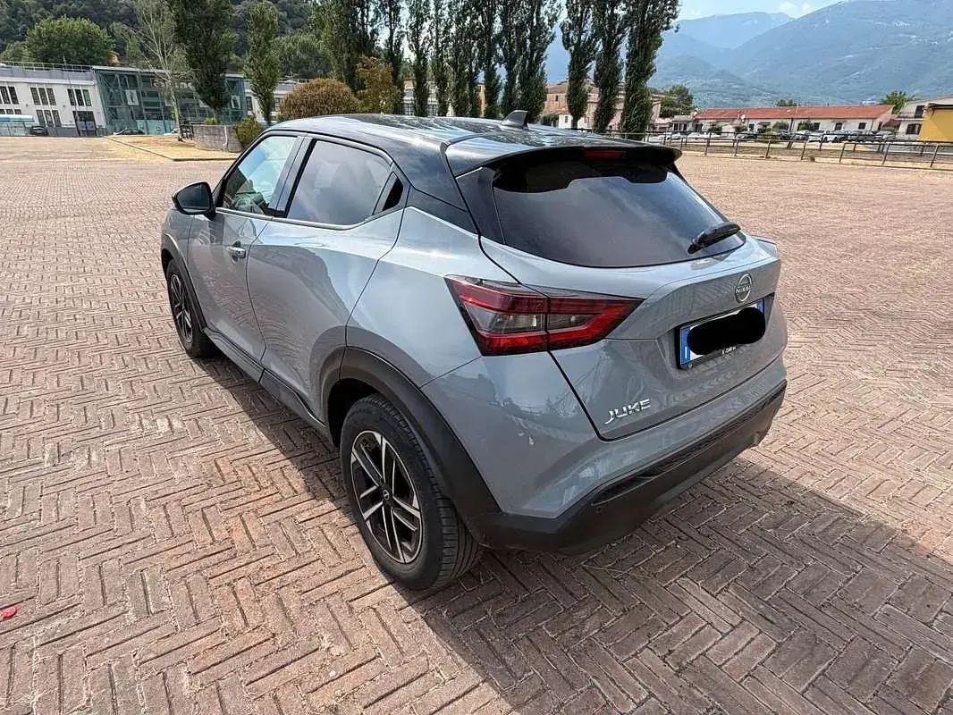 Usata Nissan Juke N-Connecta 116 CV (85 kW) 2025 Grigio SUV