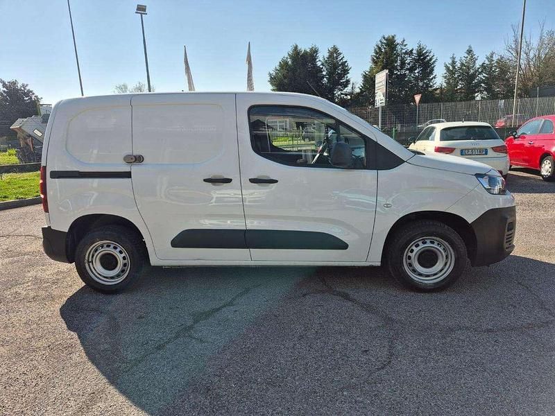 Usata Citroën Berlingo 76 CV (55 kW) 2021 Bianco Monovolume