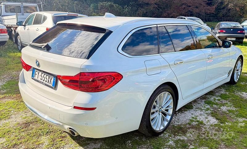 Usata BMW 520 Luxury Line 190 CV (139 kW) 2019 Bianco Station wagon
