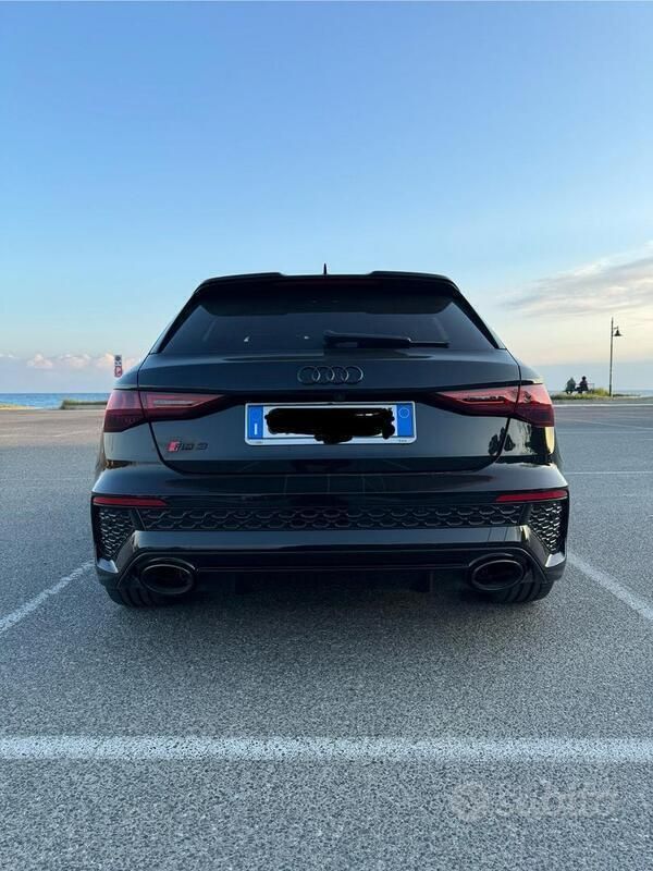 Usata Audi RS3 400 CV (294 kW) 2023 Nero Berlina