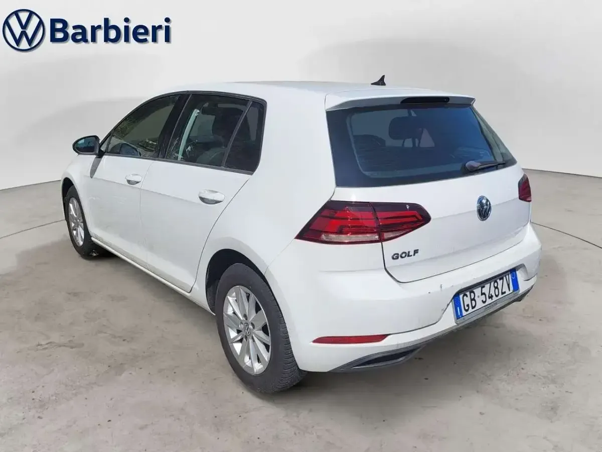 Usata VW Golf VII Trendline 116 CV (85 kW) 2019 Bianco Berlina