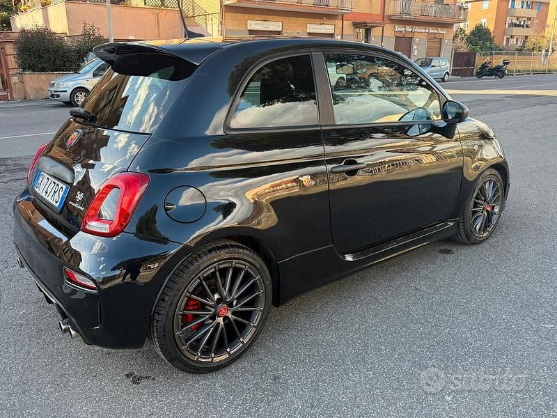 Usata Abarth 595 Competizione 180 CV (132 kW) 2022 Nero Utilitaria