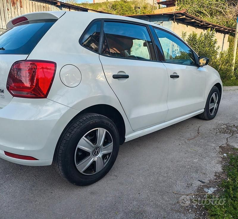 Usata VW Polo 74 CV (54 kW) 2014 Bianco Berlina