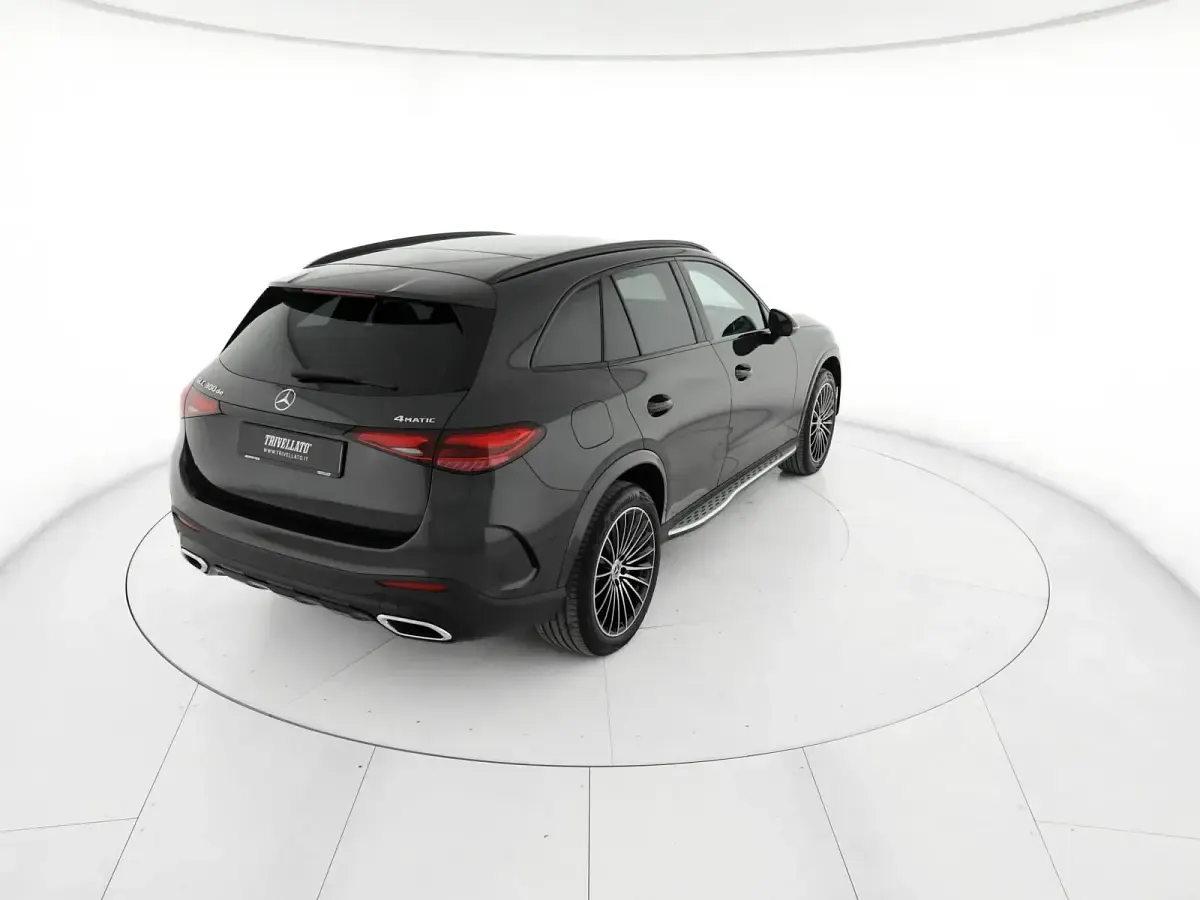 Usata Mercedes GLC300de Advanced Plus 333 CV (244 kW) 2025 Argento high tech SUV
