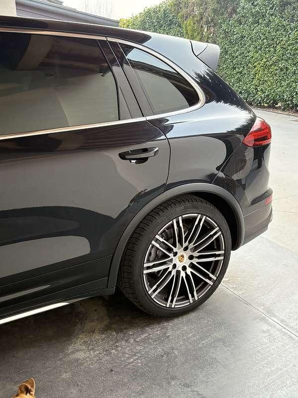 Usata Porsche Cayenne 261 CV (191 kW) 2015 SUV