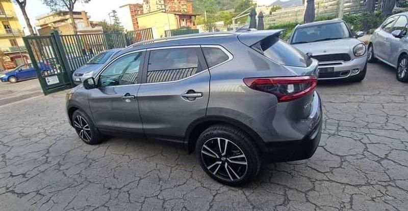 Usata Nissan Qashqai N-Connecta 131 CV (96 kW) 2018 SUV