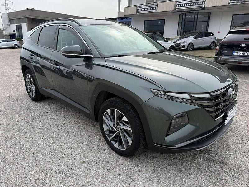 Usata Hyundai Tucson 116 CV (85 kW) 2022 Amazon grey SUV