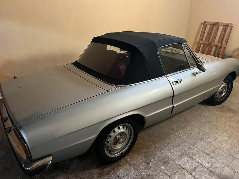 Usata Alfa Romeo 2000 1984 Grigio Cabrio