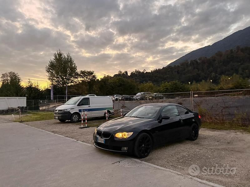 Usata BMW 320 2007 Nero Coupé