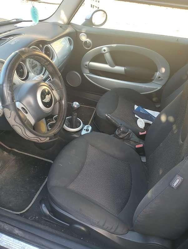 Usata Mini One D 75 CV (55 kW) 2004 Nero Utilitaria