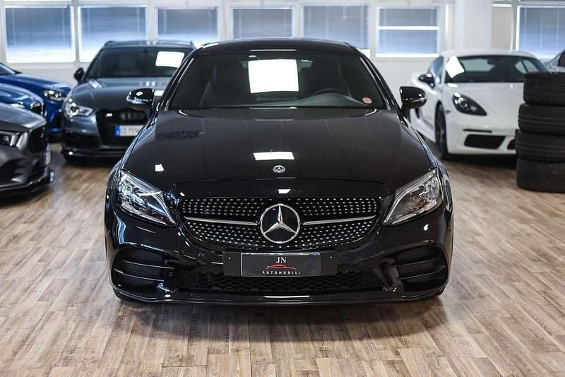 Usata Mercedes C220 Premium Plus 194 CV (142 kW) 2020 Nero Coupé