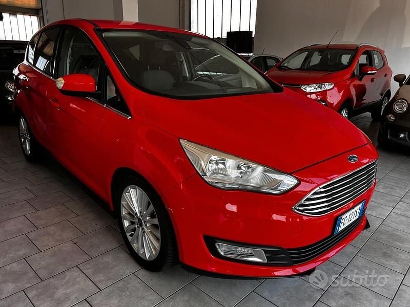 Begagnad Ford C-MAX Titanium 120 HK (88 kW) 2016 Röd Minibuss