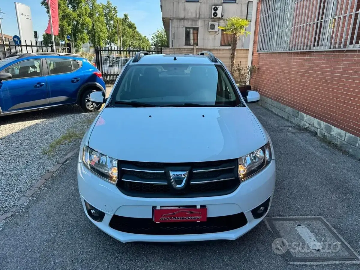 Usata Dacia Logan MCV Lauréate 90 CV (66 kW) 2016 Bianco Station wagon