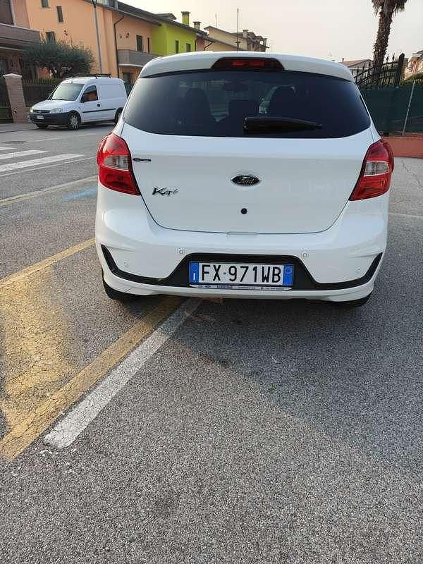 Usata Ford Ka Plus Ultimate 86 CV (63 kW) 2019 Bianco Utilitaria
