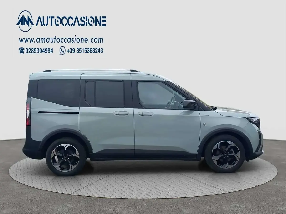 Usata Ford Tourneo Courier Active 125 CV (91 kW) 2024 Grigio Monovolume