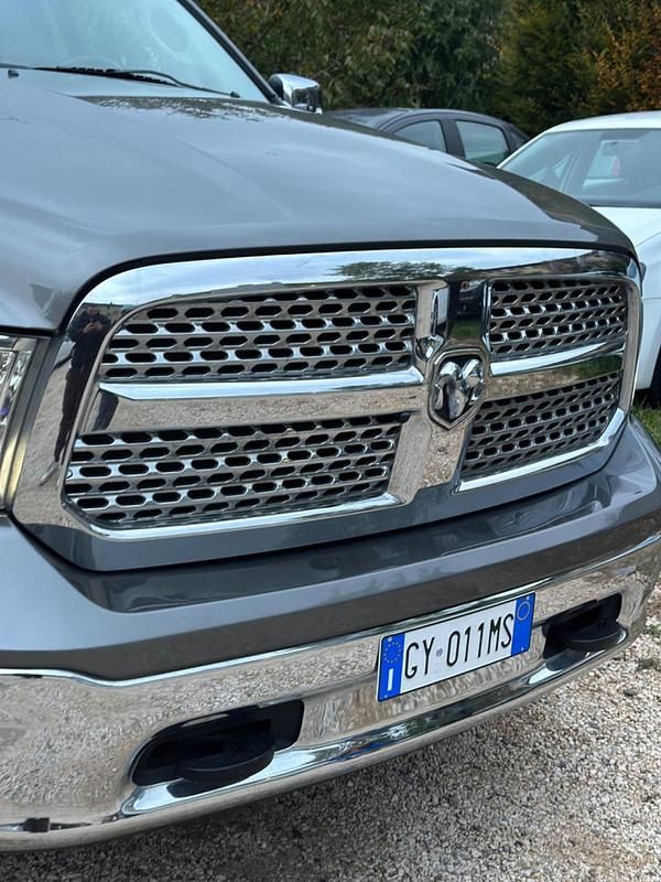 Usata Dodge Ram 399 CV (293 kW) 2014 Grigio