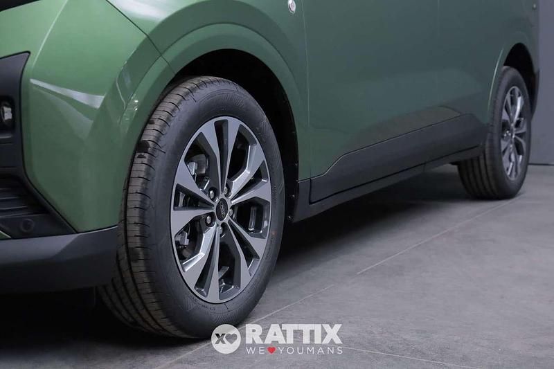 Nuova Ford Tourneo Courier Titanium 126 CV (92 kW) 2025 Bursting green Monovolume