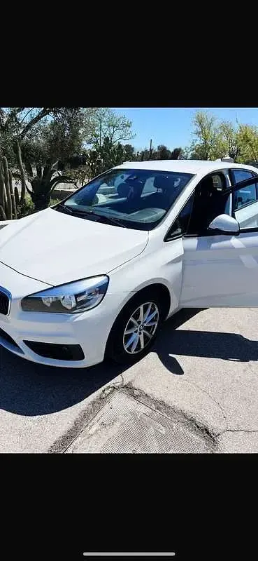 Usata BMW 218 Active Tourer Sport Line 150 CV (110 kW) 2015 Monovolume
