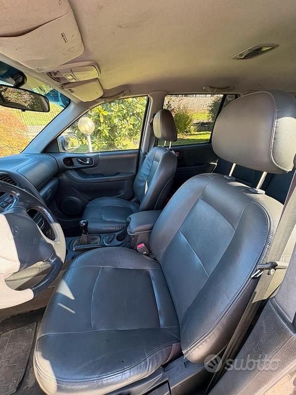 Usata Hyundai Santa Fe 2005 Grigio SUV