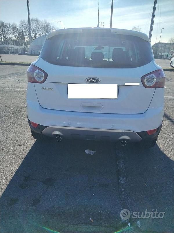 Usata Ford Kuga Titanium 163 CV (119 kW) 2011 Bianco SUV
