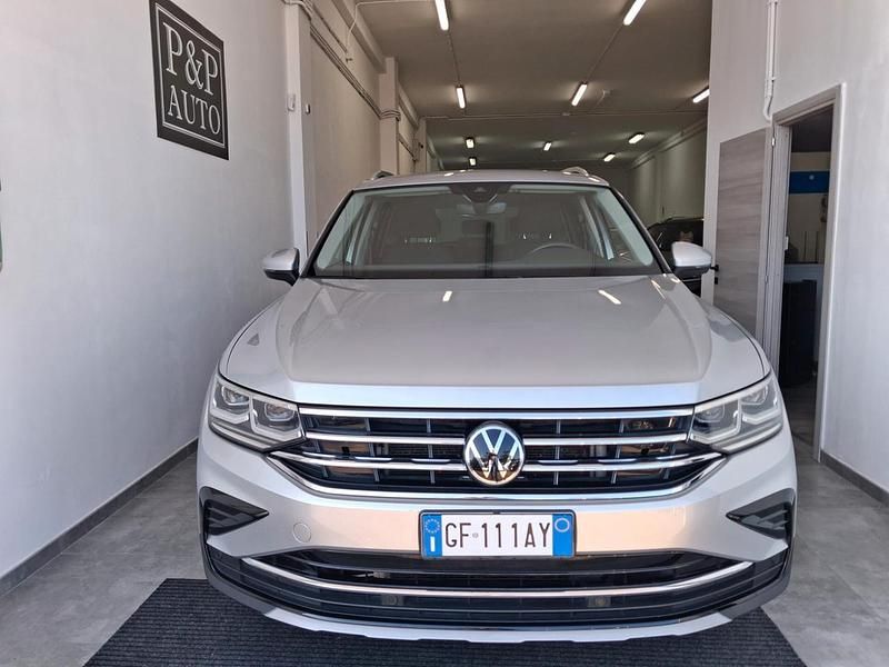 Usata VW Tiguan Life 150 CV (110 kW) 2021 Grigio SUV