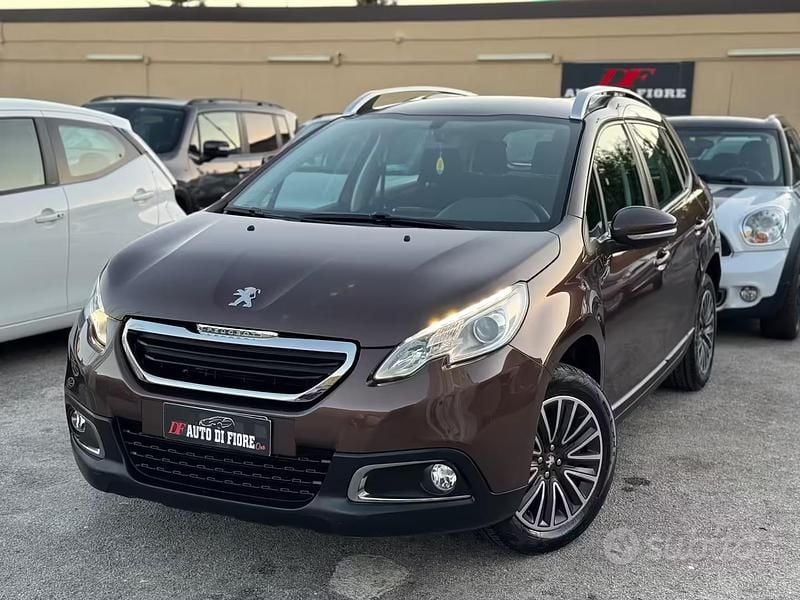 Usata Peugeot 2008 Active 92 CV (67 kW) 2013 Marrone SUV