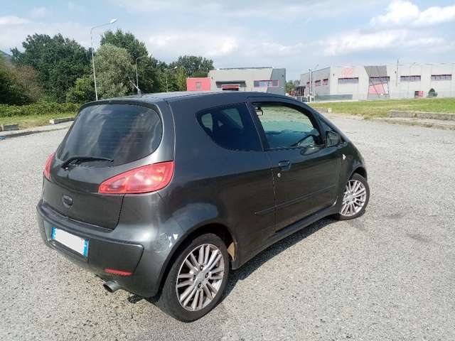 Venduto Mitsubishi Colt 1.5 16V turbo. auto usate in vendita