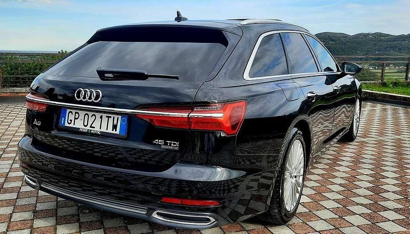Usata Audi A6 Design 231 CV (169 kW) 2019 Nero Station wagon