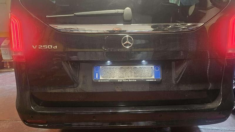 Brugt Mercedes V250 190 HK (139 kW) 2022 Sort MPV