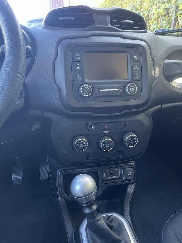 Usata Jeep Renegade Sport 120 CV (88 kW) 2018 SUV