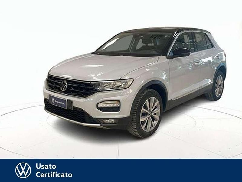 Usata VW T-Roc Style 150 CV (110 kW) 2021 Grigio / pastello SUV