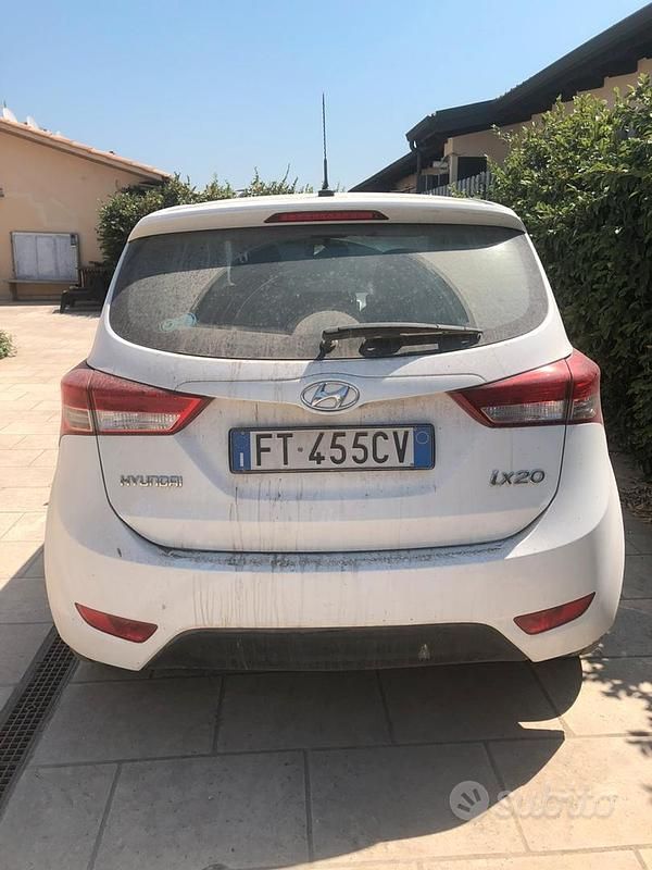 Usata Hyundai ix20 Classic 90 CV (66 kW) 2015 Bianco Utilitaria